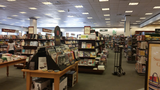 Book Store «Barnes & Noble», reviews and photos, 2790 N University Dr, Coral Springs, FL 33065, USA