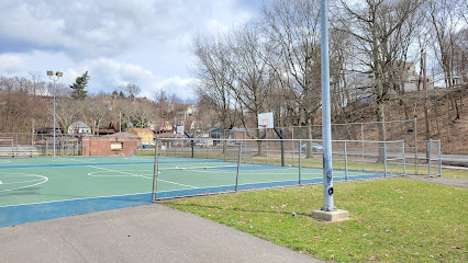 McKinley Park Basketball Courts
