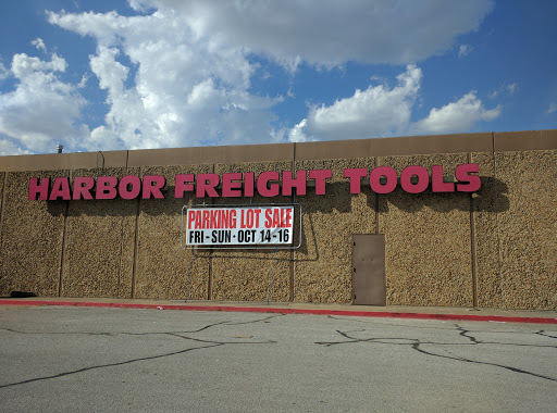 Hardware Store «Harbor Freight Tools», reviews and photos, 303 W Camp Wisdom Rd, Duncanville, TX 75116, USA