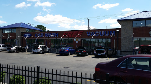 Car Wash «Buddy Bear Car Wash», reviews and photos, 1059 Mannheim Rd, Bellwood, IL 60104, USA