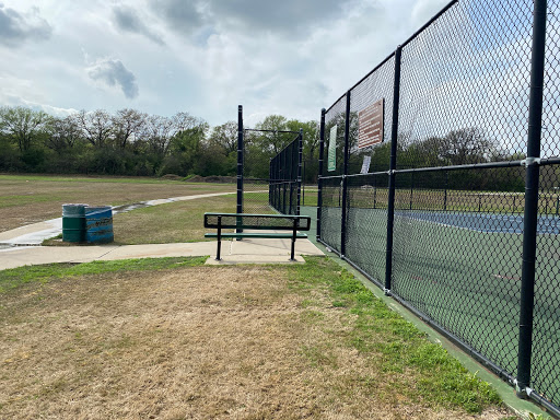 South Lakes Tennis Courts
