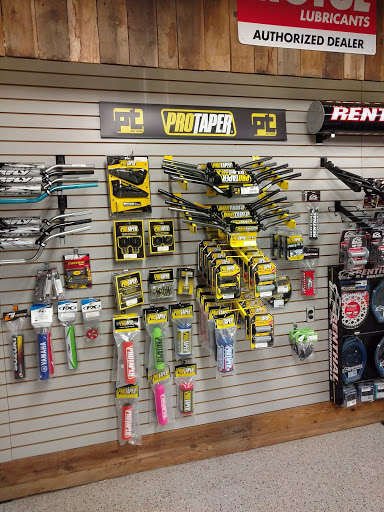 Motorcycle Repair Shop «1Up Motorsports», reviews and photos, 645 N 1st St, Dixon, CA 95620, USA