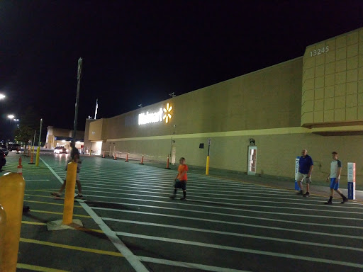 Department Store «Walmart Supercenter», reviews and photos, 13245 Lee Hwy, Bristol, VA 24202, USA