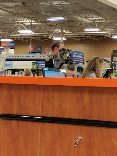 Pet Supply Store «PetSmart», reviews and photos, 1945 Pavilion Way, Lexington, KY 40509, USA