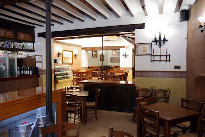 Restaurante Casa Bar Yépez - Pl. Charco, 4, 14600 Montoro, Córdoba, Spain