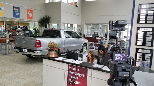 Car Dealer «Texan Dodge Chrysler Jeep Ram», reviews and photos, 18555 Eastex Freeway Service Rd, Humble, TX 77338, USA