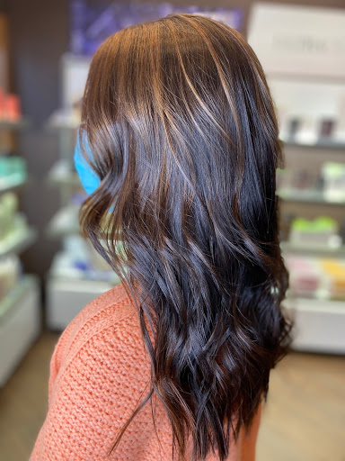 Nail Salon «Neroli Salon & Spa», reviews and photos, 10902 N Port Washington Rd, Mequon, WI 53092, USA