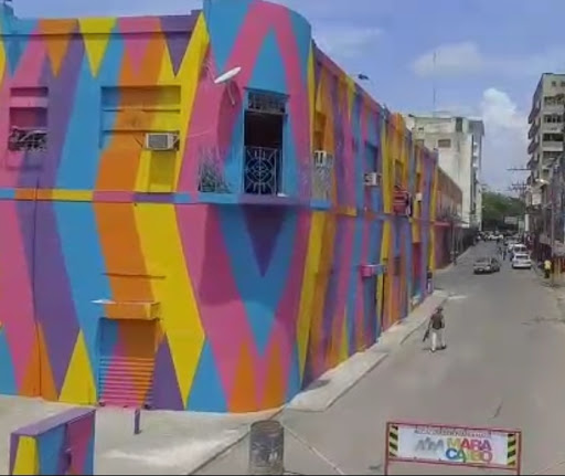Edificio Mural La Cubana