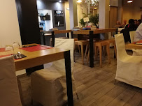Atmosphère du Restaurant EST Bento - KŌ à Saint-Pierre - n°6