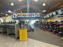 Planet Fitness - Photo 4 - Car repair in Ventura, CA, San Buenaventura