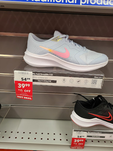 Sporting Goods Store «Academy Sports + Outdoors», reviews and photos, 20790 I-30, Benton, AR 72019, USA