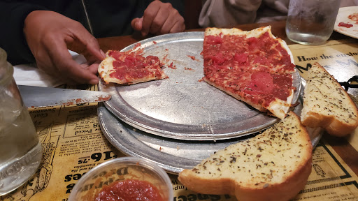 Pizza Restaurant «The Italian Pie Shoppe & Winery», reviews and photos, 1670 Grand Ave, St Paul, MN 55105, USA