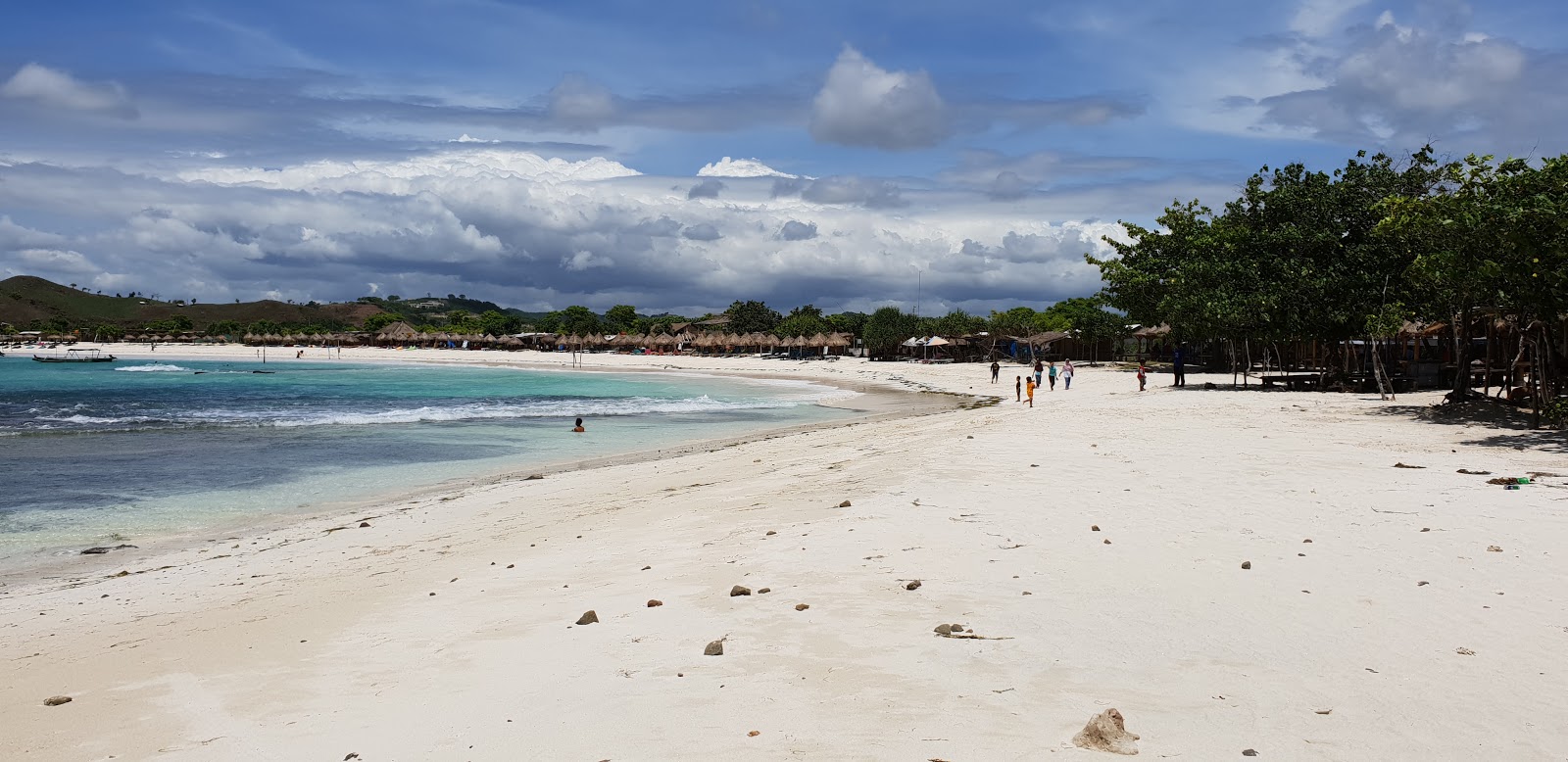 Foto af Aan Beach faciliteter område