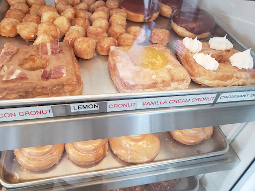 Donut Shop «Rainbow donuts», reviews and photos, 2855 W Cactus Rd #4, Phoenix, AZ 85029, USA