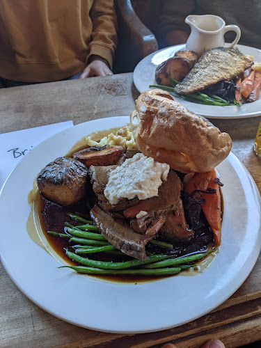 Reviews of The Approach Tavern in London - Pub