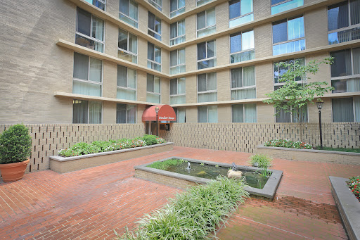 Windsor House Apartment