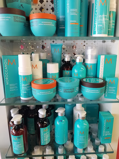 Hair Salon «Corazon Latino Hair Salon», reviews and photos, 805 Washington Blvd, Laurel, MD 20707, USA