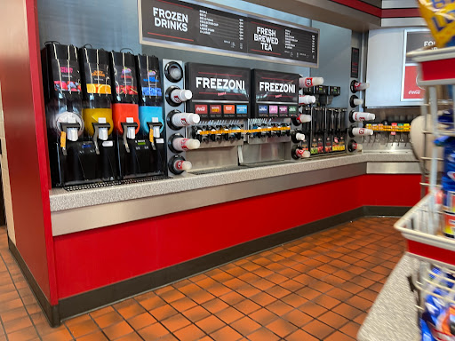 Gas Station «QuikTrip», reviews and photos, 9910 W Camelback Rd, Glendale, AZ 85307, USA