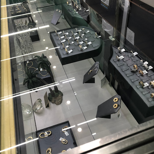 Pawn Shop «Paradise Pawn and Jewelry», reviews and photos, 606 N Wickham Rd, Melbourne, FL 32935, USA