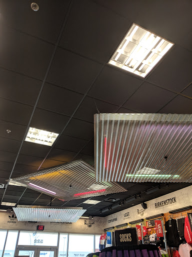 Shoe Store «Journeys», reviews and photos, 11601 108th St #522, Pleasant Prairie, WI 53158, USA