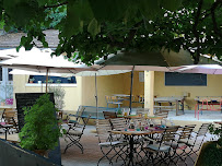 Atmosphère du Restaurant gastronomique L'Ecole des Filles à Le Bar-sur-Loup - n°15