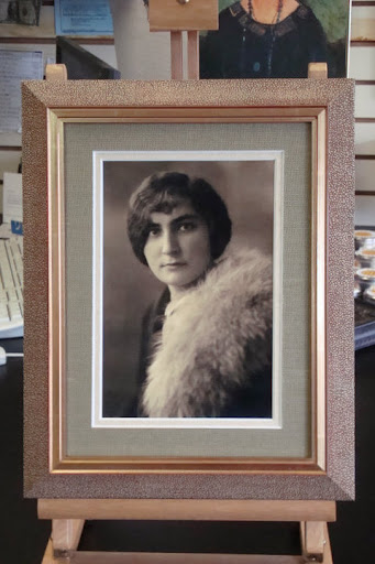 Picture Frame Shop «Middletown Framing LLC», reviews and photos, 502 Main St, Middletown, CT 06457, USA