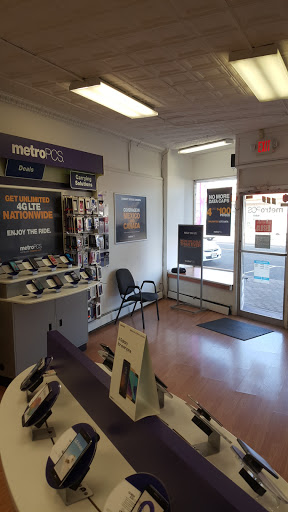MetroPCS Authorized Dealer, 106 S Main St, Manville, NJ 08835, USA, 