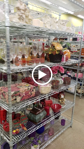 Thrift Store «Goodwill Store & Donation Center», reviews and photos, 1020 N Rohlwing Rd, Addison, IL 60101, USA
