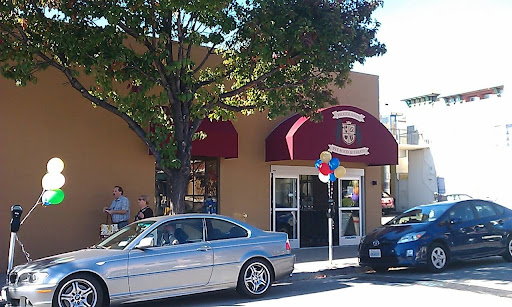 Pet Supply Store «Woodlands Pet Food & Treats», reviews and photos, 902 3rd St, San Rafael, CA 94901, USA