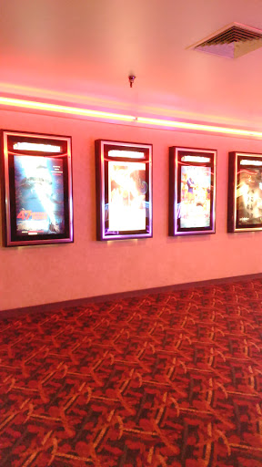 Movie Theater «United Artists Clovis Movies 8», reviews and photos