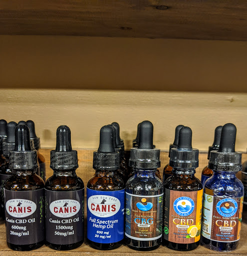 Pet Supply Store «Thomaston Feed», reviews and photos, 141 Watertown Rd, Thomaston, CT 06787, USA