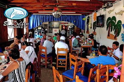 El Delfín Restaurante Bar - Azteca 907, Anáhuac, 89180 Tampico, Tamps., Mexico
