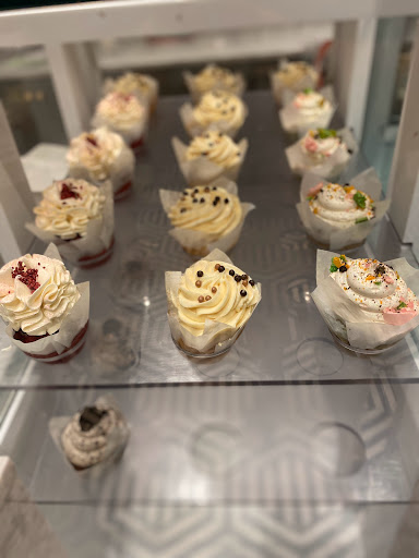 Dessert Shop «Sucré», reviews and photos, 3025 Magazine St, New Orleans, LA 70115, USA
