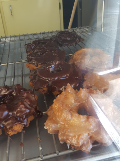 Donut Shop «Upland Donuts», reviews and photos, 1627 N Mountain Ave, Upland, CA 91784, USA