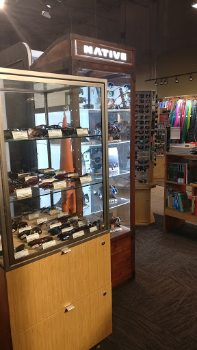 Camping Store «REI», reviews and photos, 766 E Big Beaver Rd, Troy, MI 48083, USA