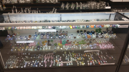 Tobacco Shop «BELLAIRE SMOKE SHOP», reviews and photos, 7710 Bellaire Blvd, Houston, TX 77036, USA