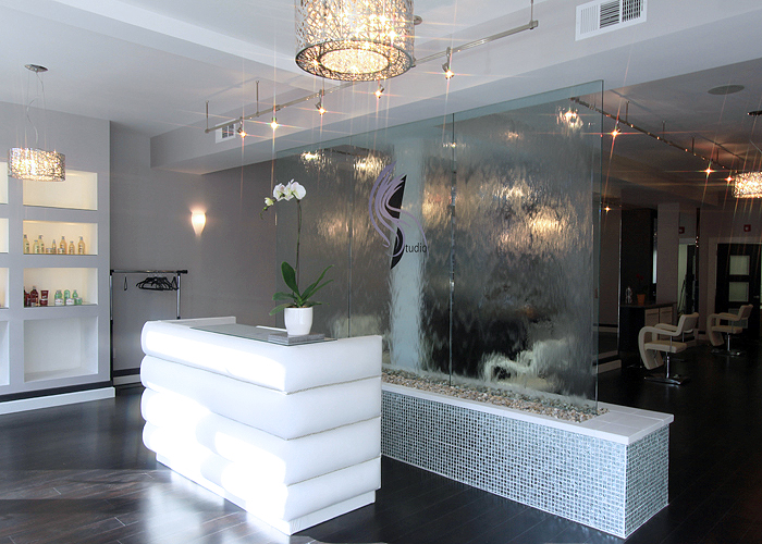 The Studio 06820
