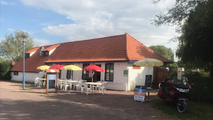Photo n°17 de Les Robinsons du Lac - Le restaurant à Ardres ()
