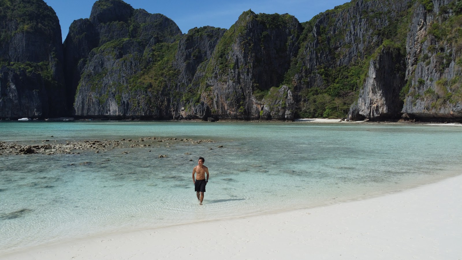 Zdjęcie Plaża Maya Bay - popularne miejsce wśród znawców relaksu