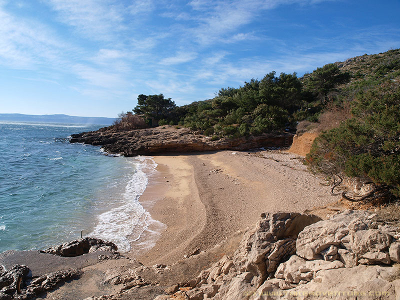 Photo of Selca beach with small bay