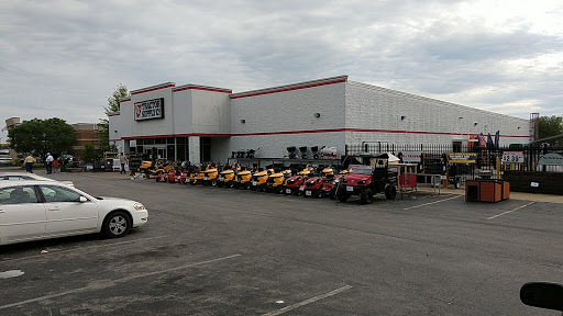 Home Improvement Store «Tractor Supply Co.», reviews and photos, 5387 Scottsville Rd, Bowling Green, KY 42104, USA