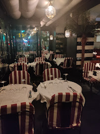 Atmosphère du Restaurant servant du couscous Sonia à Paris - n°18