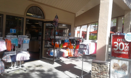 Outlet Store «Tanger Outlet Blowing Rock», reviews and photos, 278 Shoppes on the Parkway Rd, Blowing Rock, NC 28605, USA