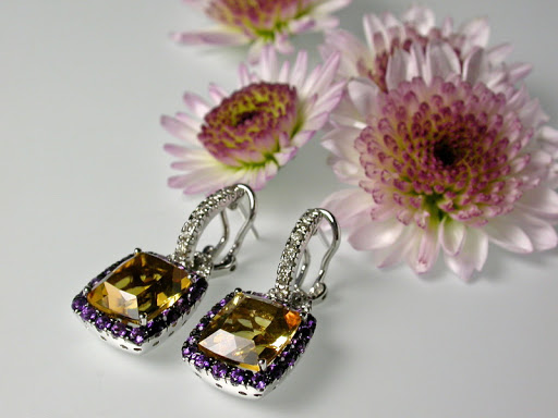 Jewelry Store «Secréte Jewelry», reviews and photos, 10227 Old Georgetown Rd, Bethesda, MD 20814, USA