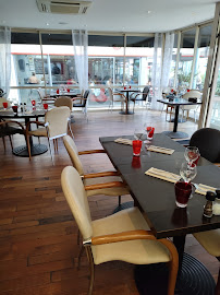 Atmosphère du Restaurant de fruits de mer La Langoust'In à Saint-Jean-de-Monts - n°7