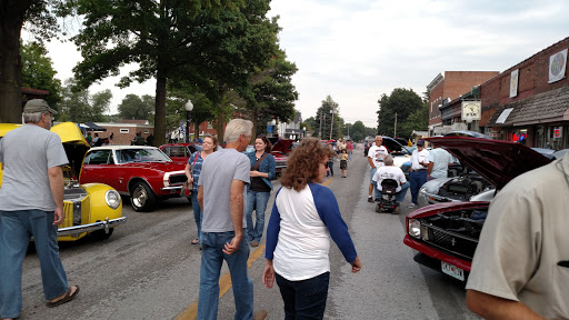 New American Restaurant «Justus Drugstore - A Restaurant», reviews and photos, 106 W Main St, Smithville, MO 64089, USA