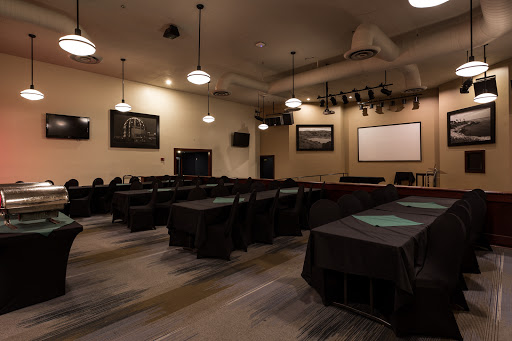 Sports Bar «Dave & Busters», reviews and photos