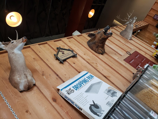 Pet Supply Store «Trading Post Feed Pet & Farm», reviews and photos, 175 43rd Ave, Vero Beach, FL 32968, USA