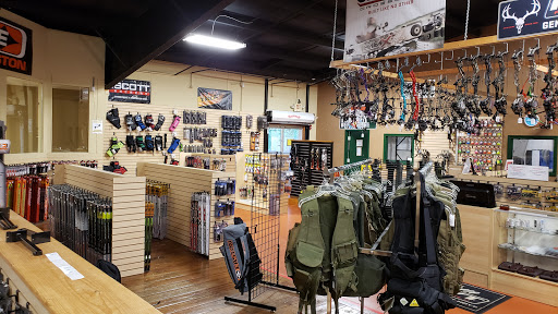Gun Shop «Big Woods Goods», reviews and photos, 350 Ronnell Rd, Canton, GA 30115, USA