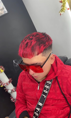 https://calendly.com/yisusbarber/1hr